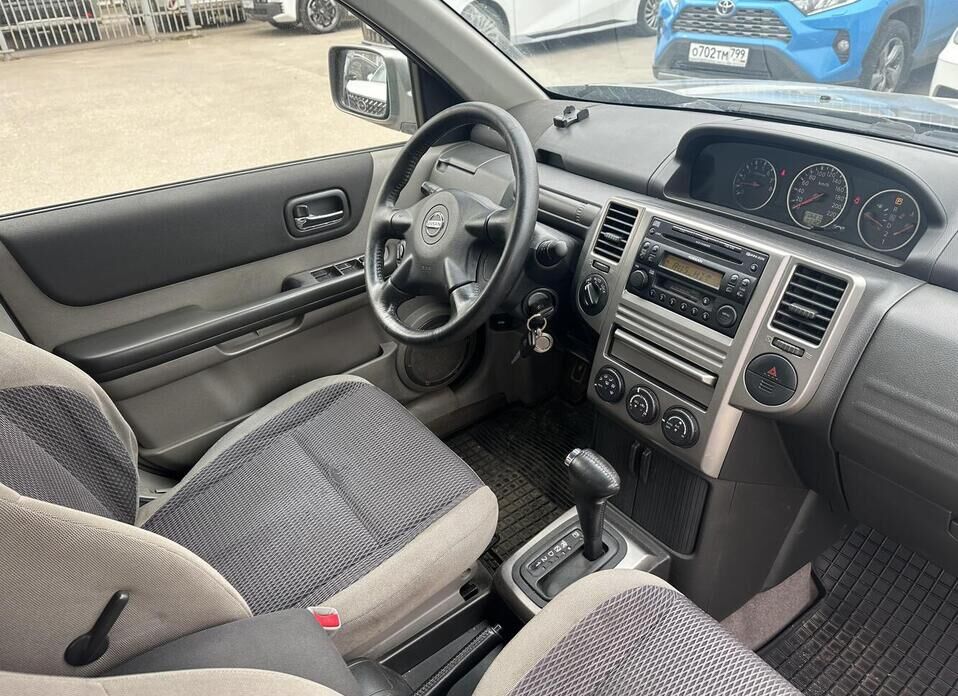 Nissan X-Trail, I 2.0 AT (140 л.с.) 4WD