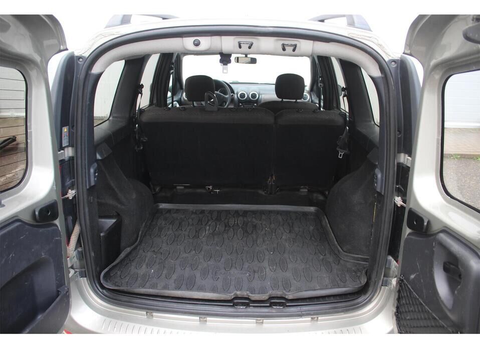 LADA (ВАЗ) Largus, I 1.6 MT (105 л.с.)