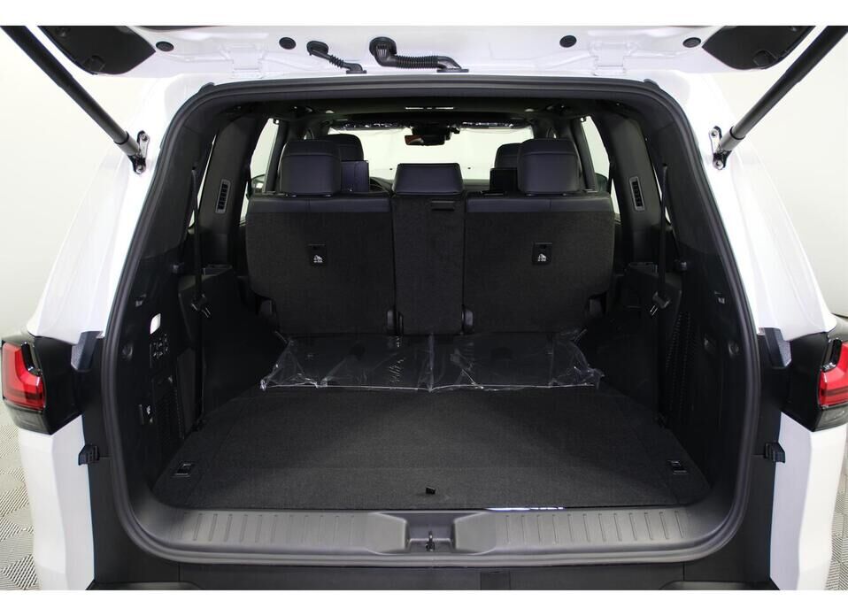 Lexus LX, IV 600 3.5 AT (415 л.с.) 4WD