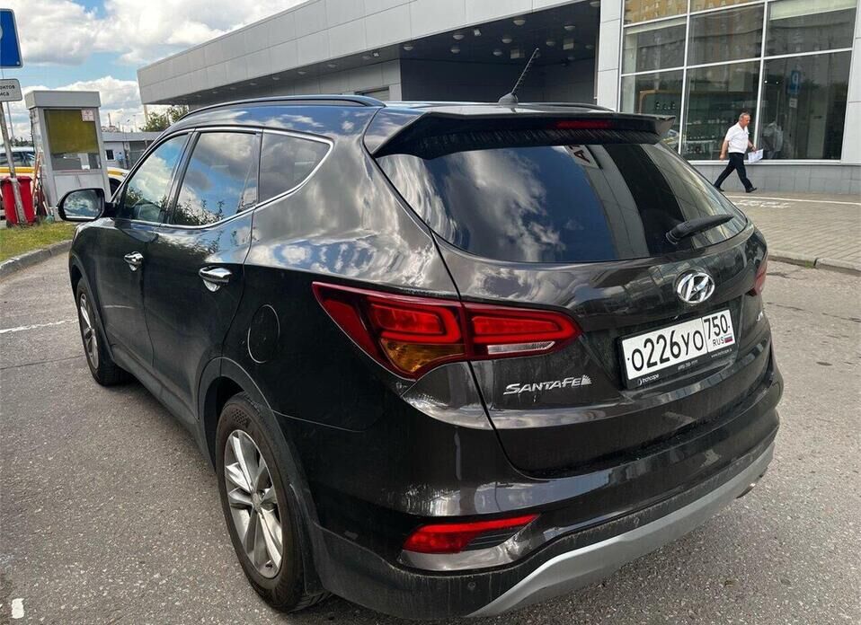 Hyundai Santa Fe, III Рестайлинг 2.4 AT (171 л.с.) 4WD