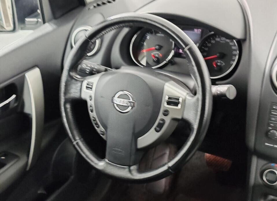 Nissan Qashqai 2.0 CVT (141 л.с.)