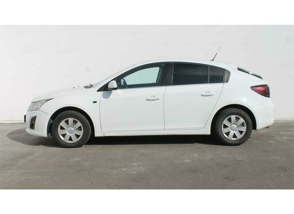 Chevrolet Cruze 1.8 MT (141 л.с.)