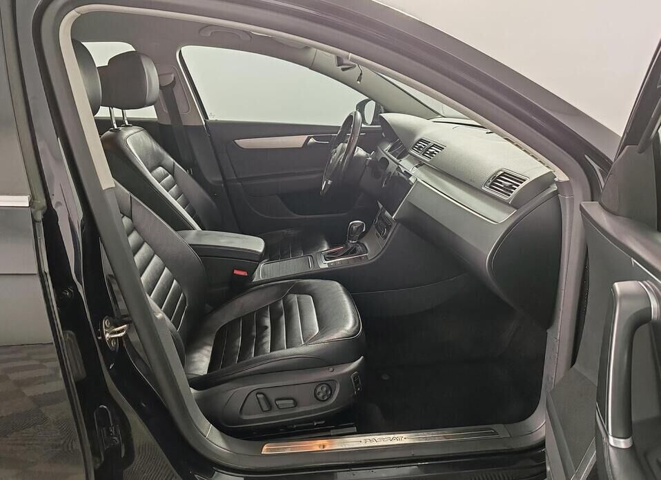Volkswagen Passat, B7 1.8 AMT (152 л.с.)