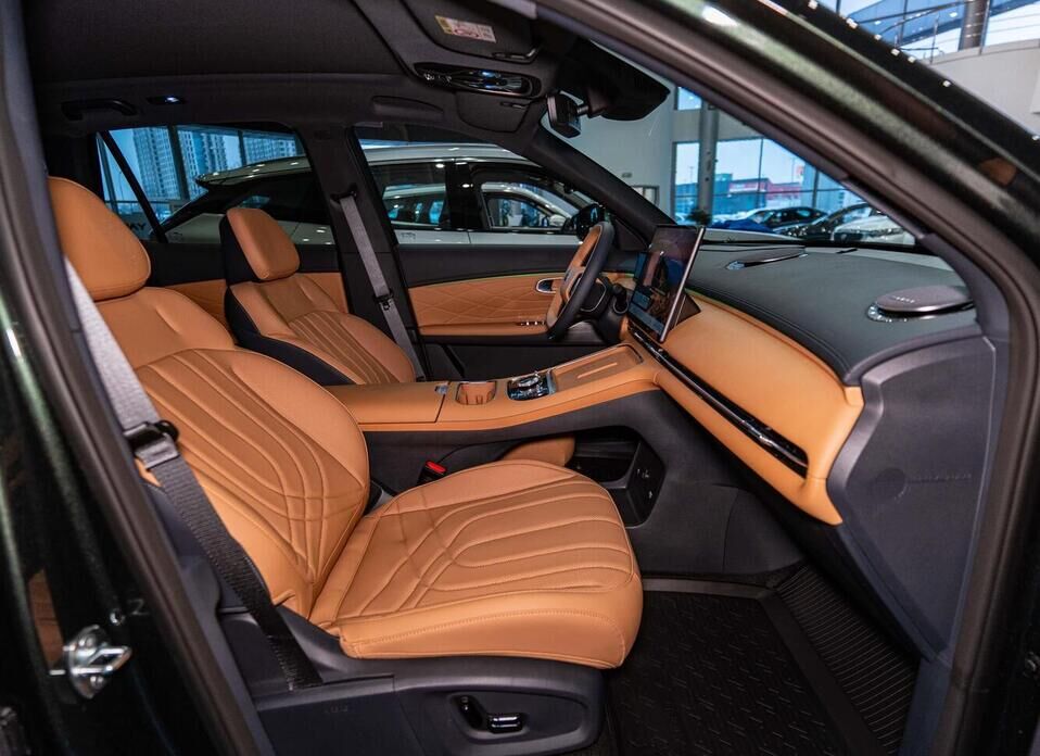 Geely EX5 EM-i 1.5hyb AT (167 л.с.)