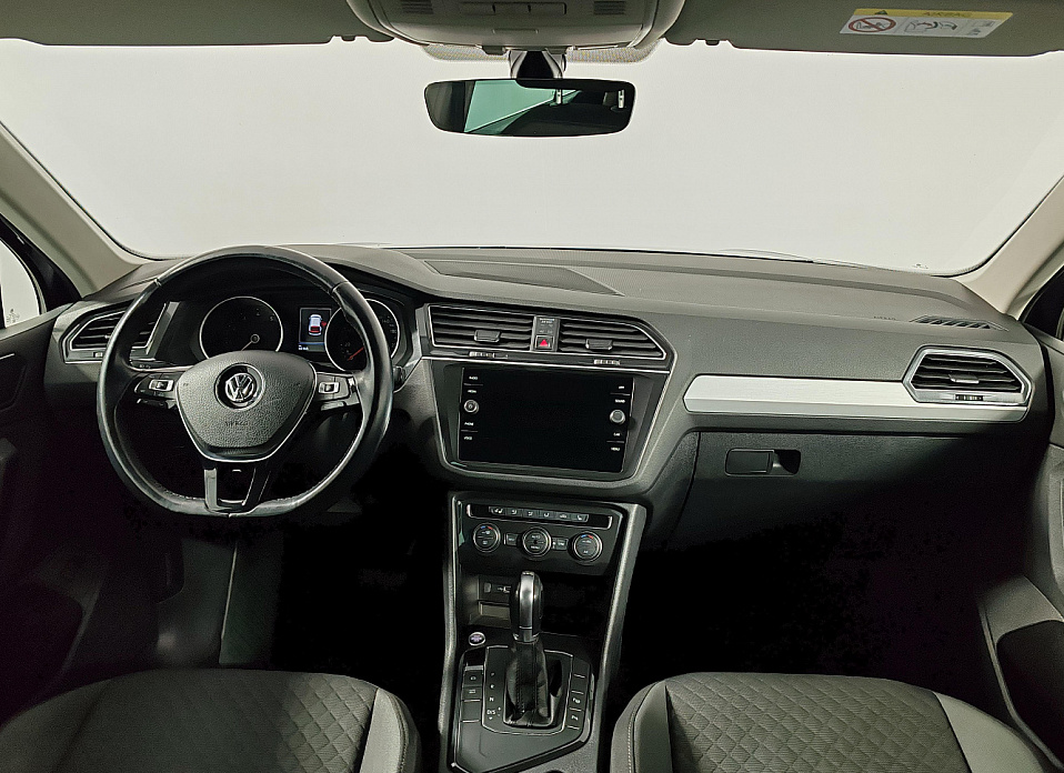 Volkswagen Tiguan, II 1.4 AMT (150 л.с.)