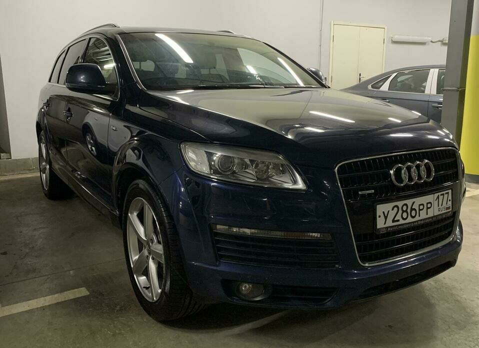 Audi Q7 4.2 AT (350 л.с.) 4WD