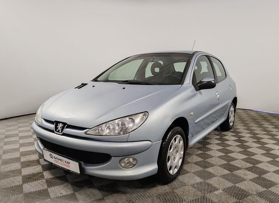 Peugeot 206 1.4 AT (75 л.с.)