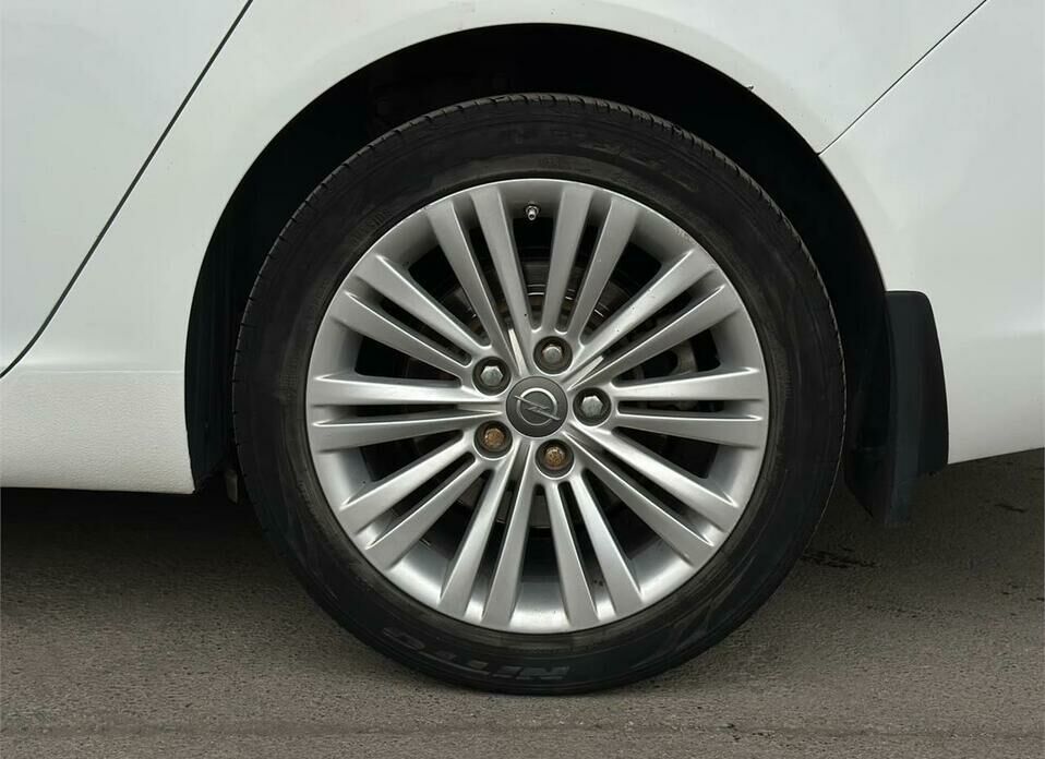 Opel Insignia 1.6 AT (170 л.с.)