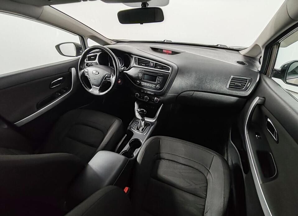 Kia Ceed, II Рестайлинг 1.6 AT (130 л.с.)