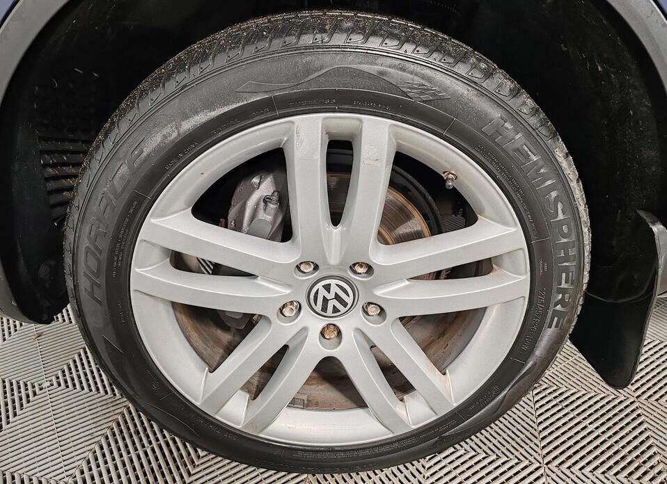 Volkswagen Touareg, II 3.0d AT (245 л.с.) 4WD