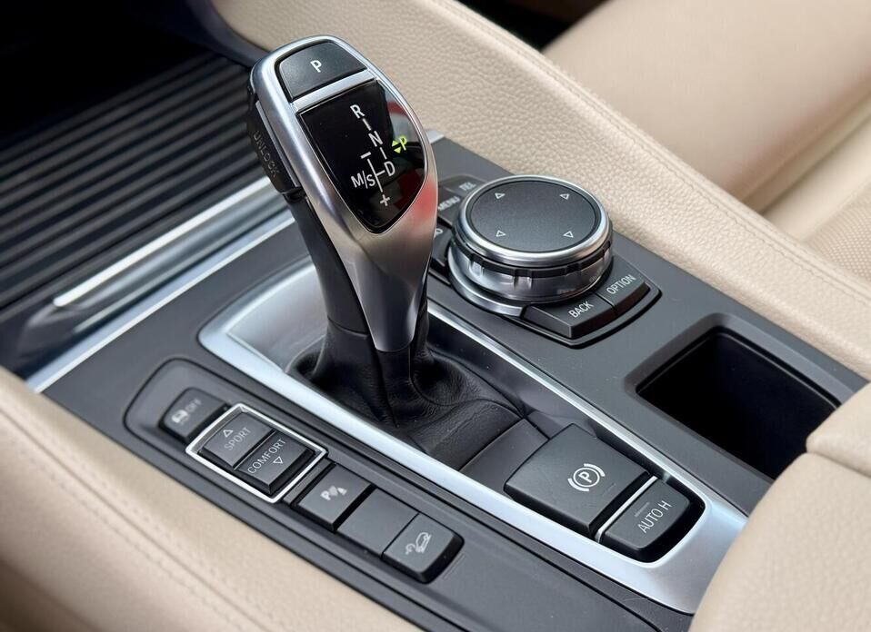 BMW X6, II (F16) 30d 3.0d AT (249 л.с.) 4WD