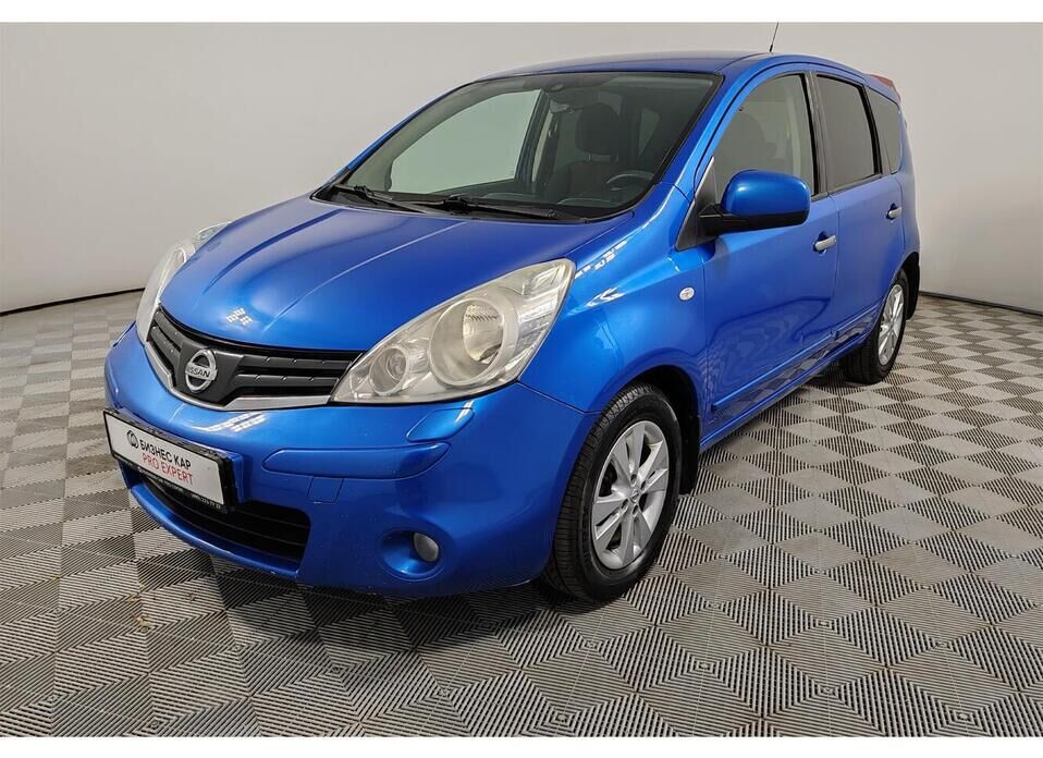Nissan Note 1.6 AT (110 л.с.)