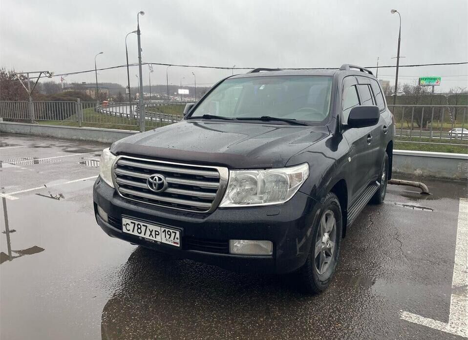 Toyota Land Cruiser, 200 Series 4.5d AT (235 л.с.) 4WD