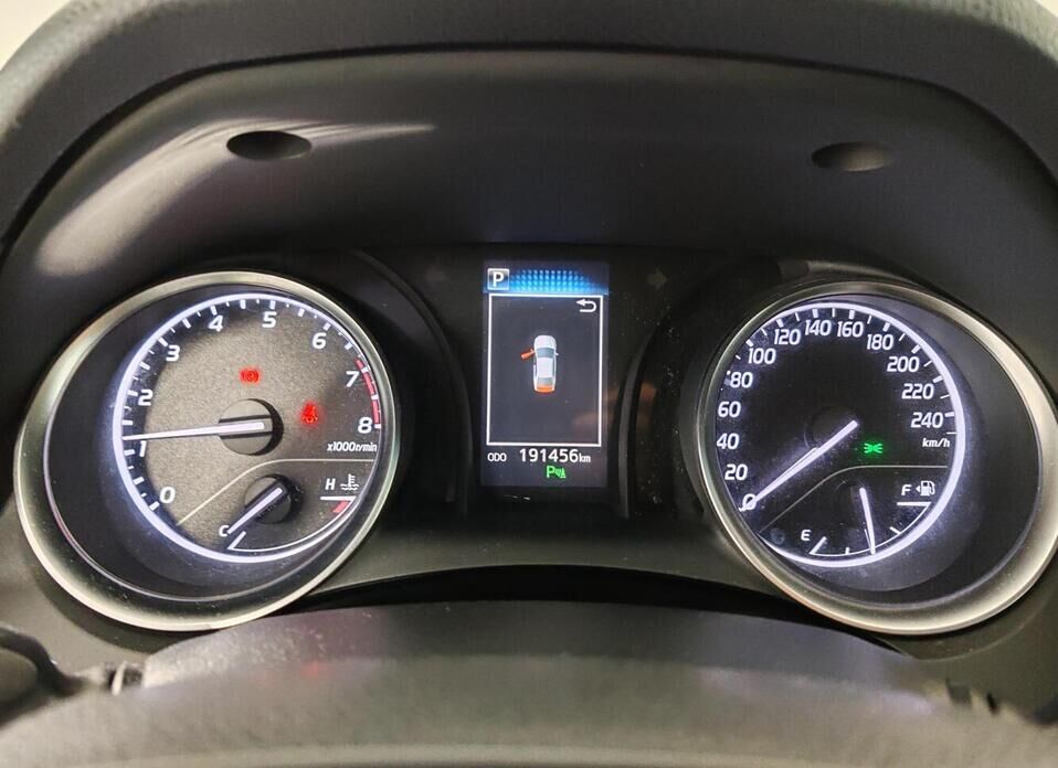 Toyota Camry, VIII (XV70) 2.0 AT (150 л.с.)