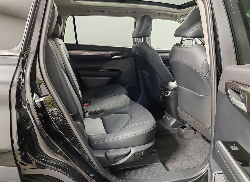 Toyota Highlander, IV (U70) 2.0 AT (248 л.с.) 4WD