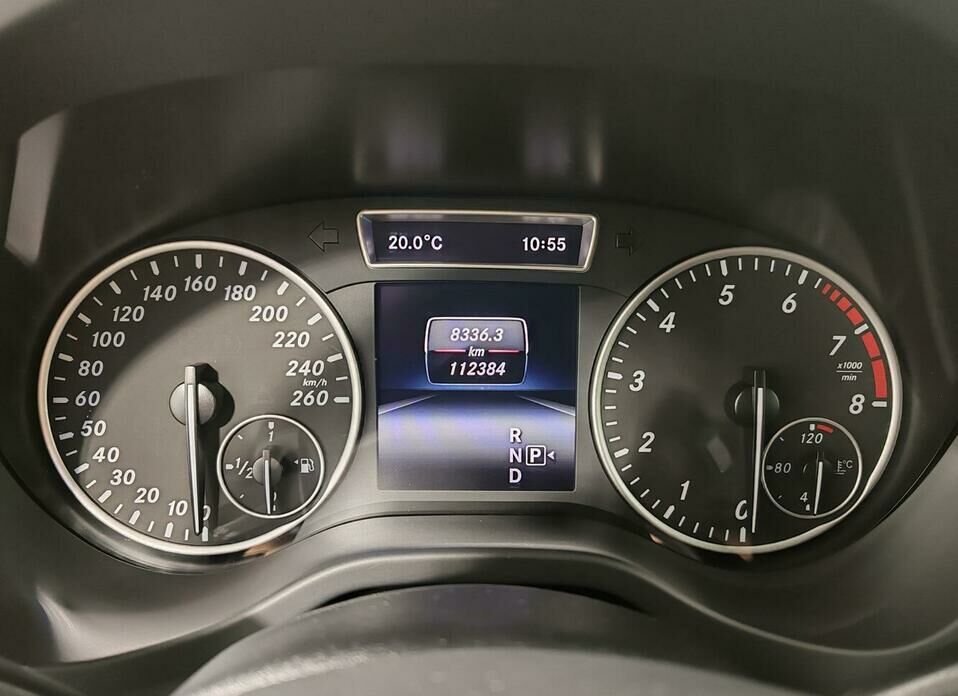 Mercedes-Benz A-Класс 180 1.6 AMT (122 л.с.)