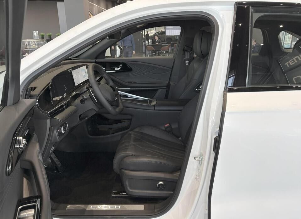 EXEED RX 2.0 AT (249 л.с.) 4WD