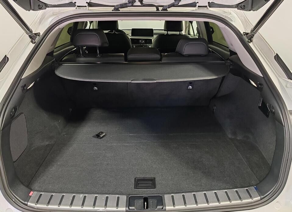 Lexus RX, IV Рестайлинг 300 2.0 AT (238 л.с.) 4WD