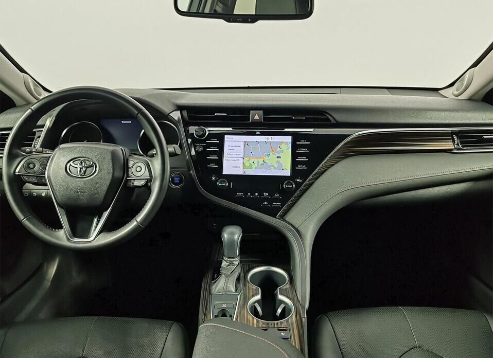 Toyota Camry 3.5 AT (249 л.с.)