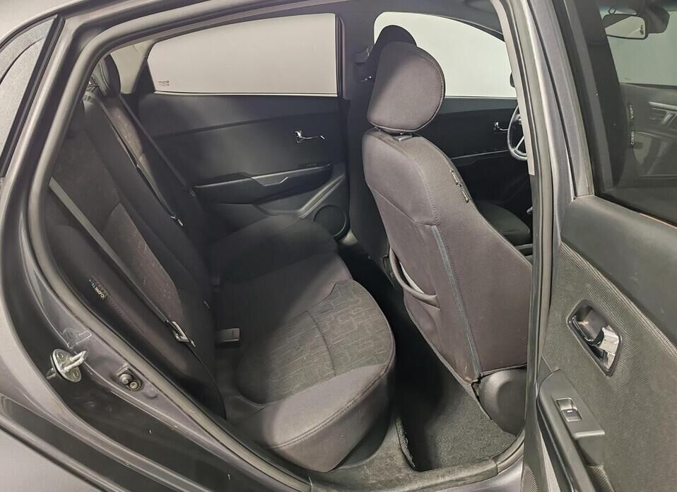 Kia Rio, III 4-speed 1.6 AT (123 л.с.)