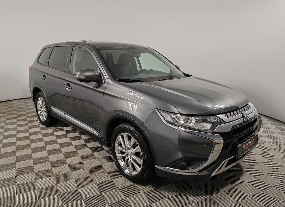 Mitsubishi Outlander, III Рестайлинг 3 2.0 CVT (146 л.с.)