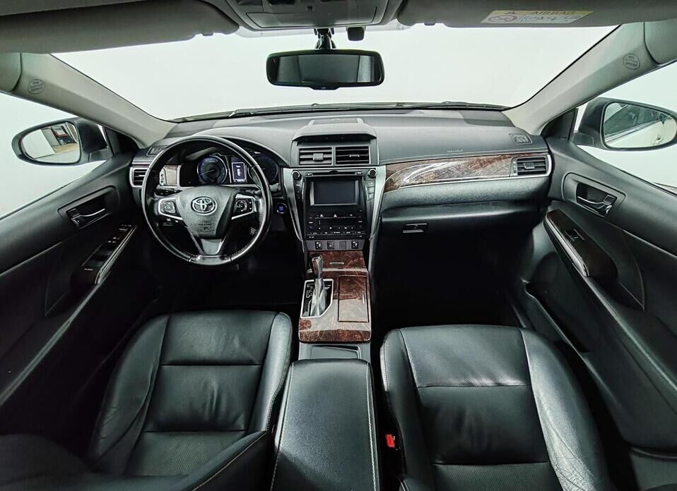 Toyota Camry, VII (XV50) Рестайлинг 2.5 AT (181 л.с.)