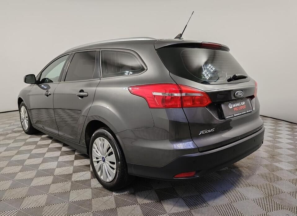 Ford Focus, III Рестайлинг 1.6 AMT (125 л.с.)