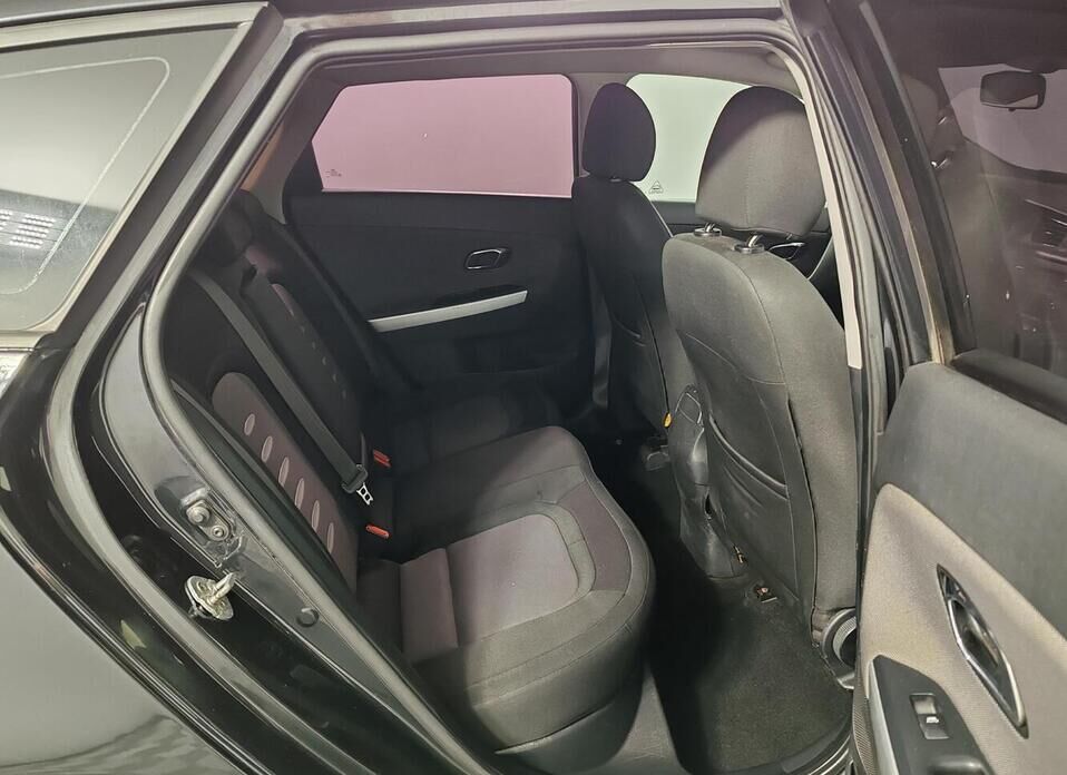 Kia Ceed, II Рестайлинг 1.6 AT (130 л.с.)