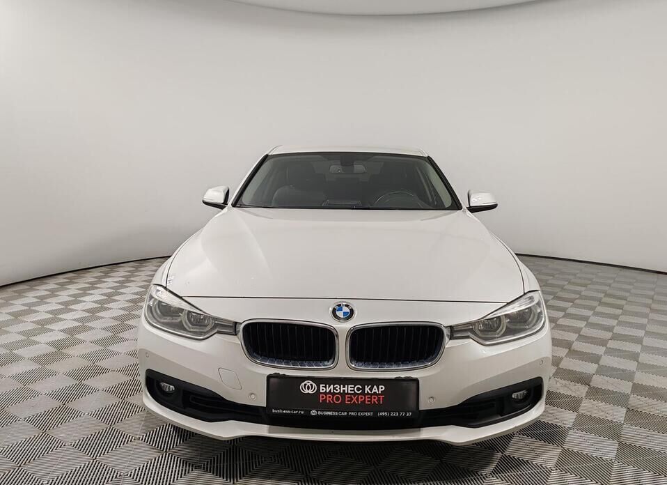 BMW 3 серии, VI (F3x) Рестайлинг 318i 1.5 AT (136 л.с.)