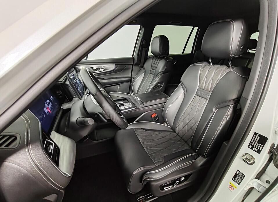 GAC GS8, II 2.0 AT (231 л.с.) 4WD