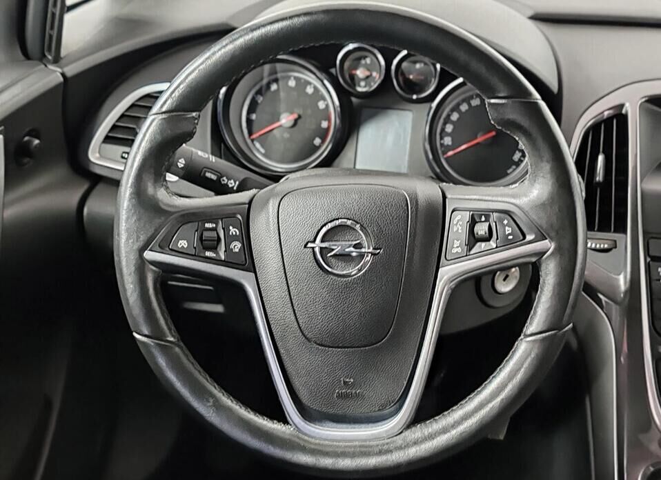Opel Astra, J Рестайлинг 1.4 AT (140 л.с.)