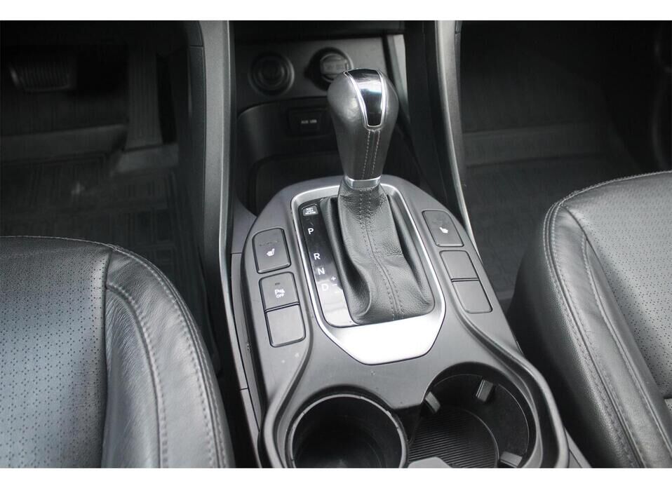 Hyundai Santa Fe 2.4 AT (175 л.с.) 4WD