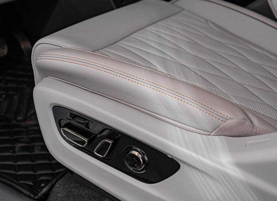 GAC GS8, II Dragon 2.0 AT (231 л.с.) 4WD