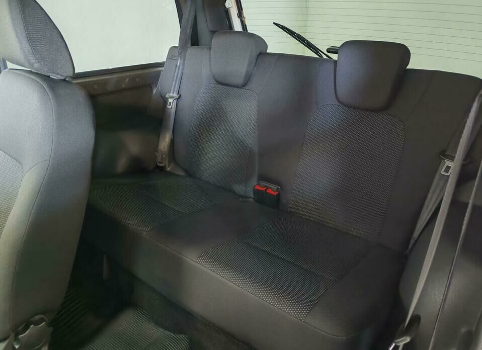 LADA (ВАЗ) Niva Legend 1.7 MT (83 л.с.) 4WD