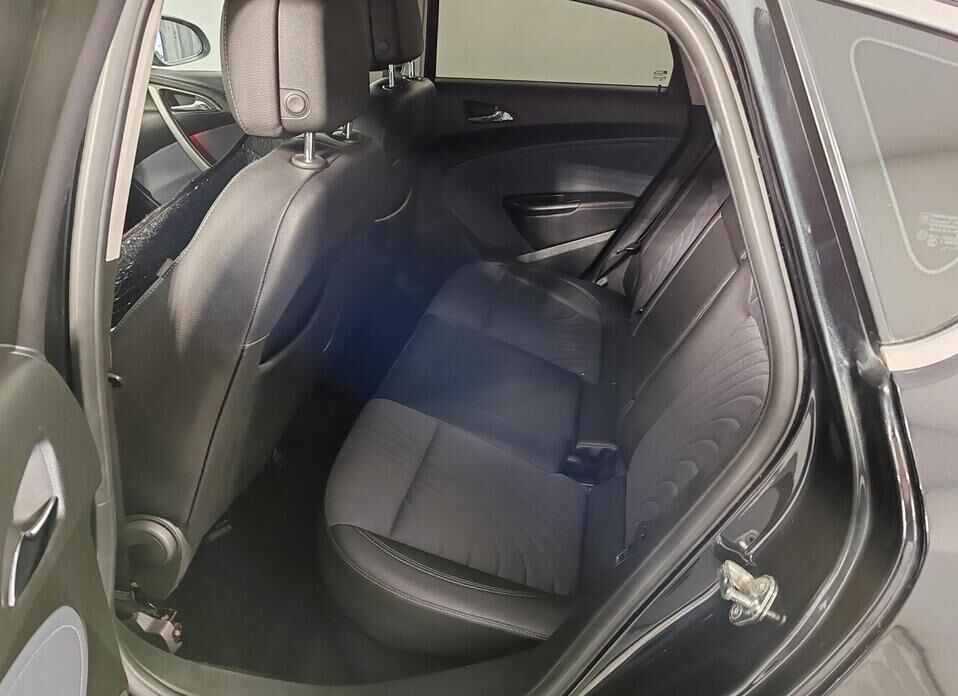 Opel Astra 1.4 AT (140 л.с.)