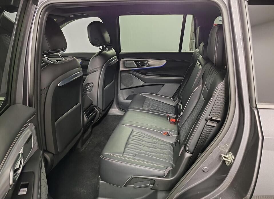 GAC GS8 2.0 AT (231 л.с.) 4WD