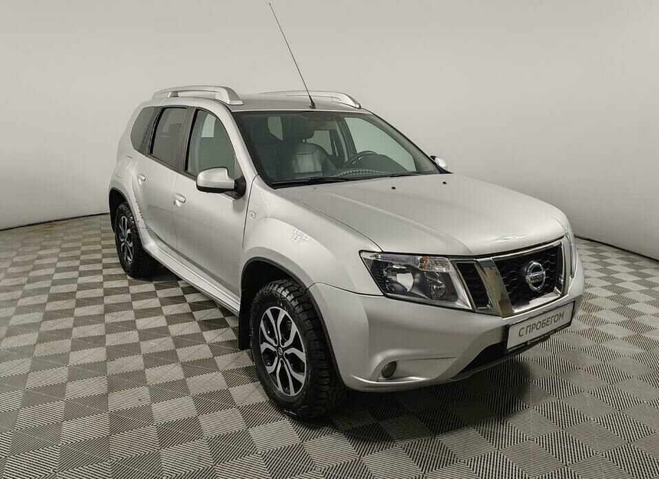 Nissan Terrano 2.0 AT (143 л.с.) 4WD