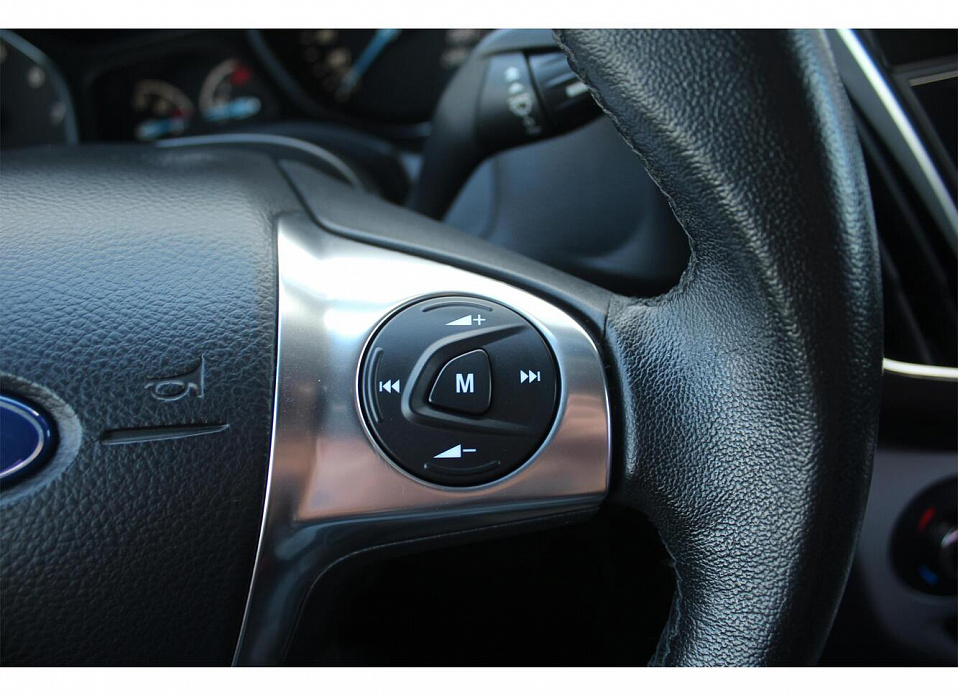 Ford Focus, III 1.6 AMT (125 л.с.)