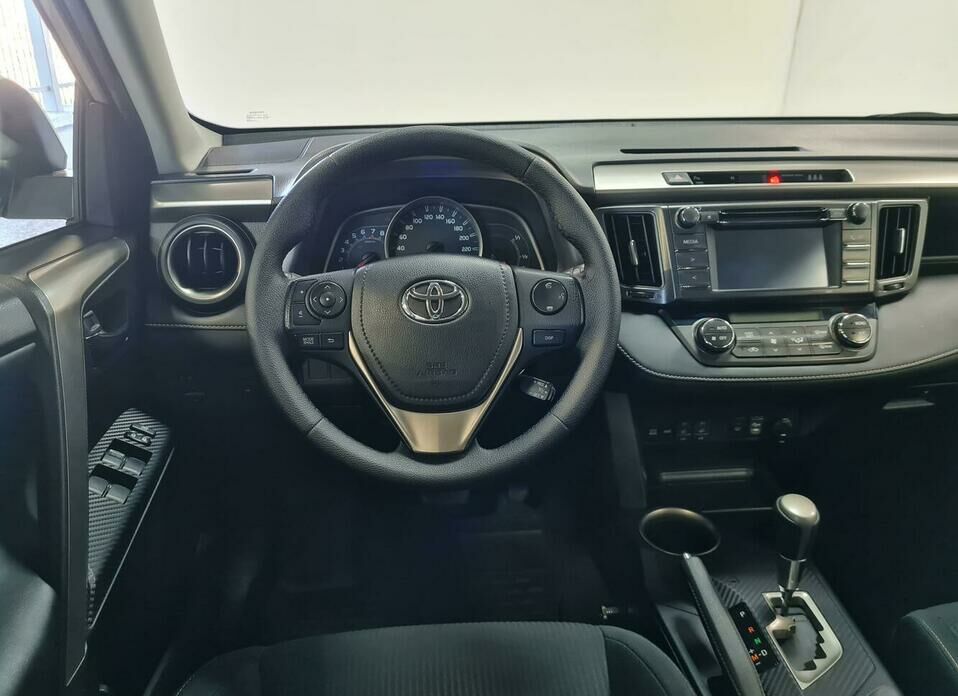 Toyota RAV4 2.0 CVT (146 л.с.)