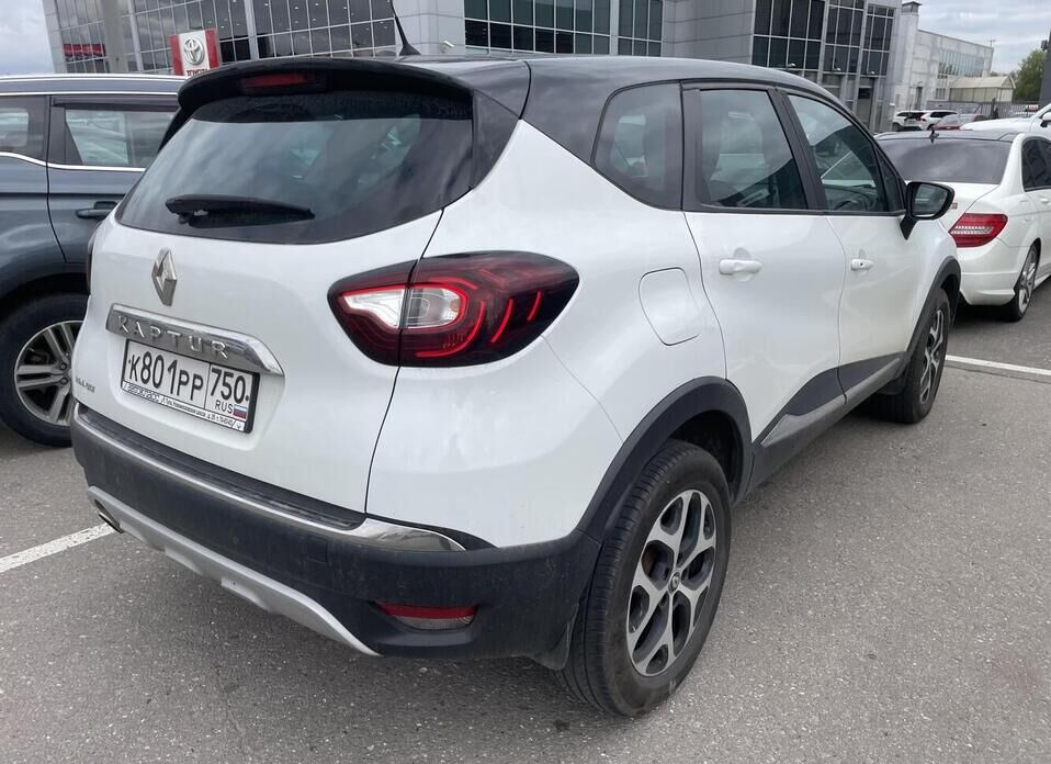 Renault Kaptur, I 1.6 CVT (114 л.с.)