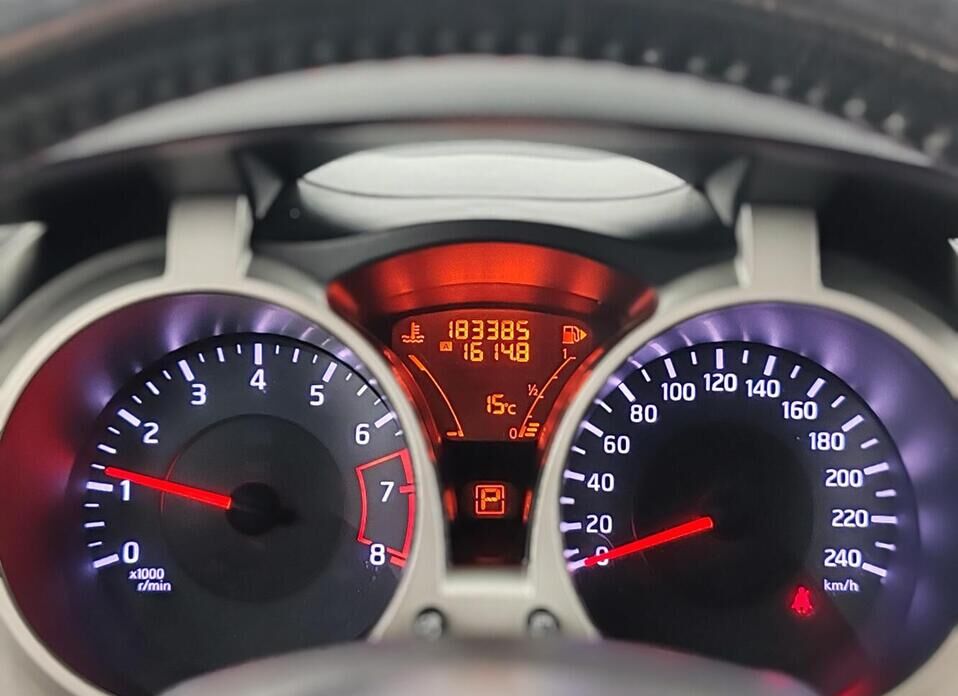 Nissan Juke, I 1.6 CVT (117 л.с.)