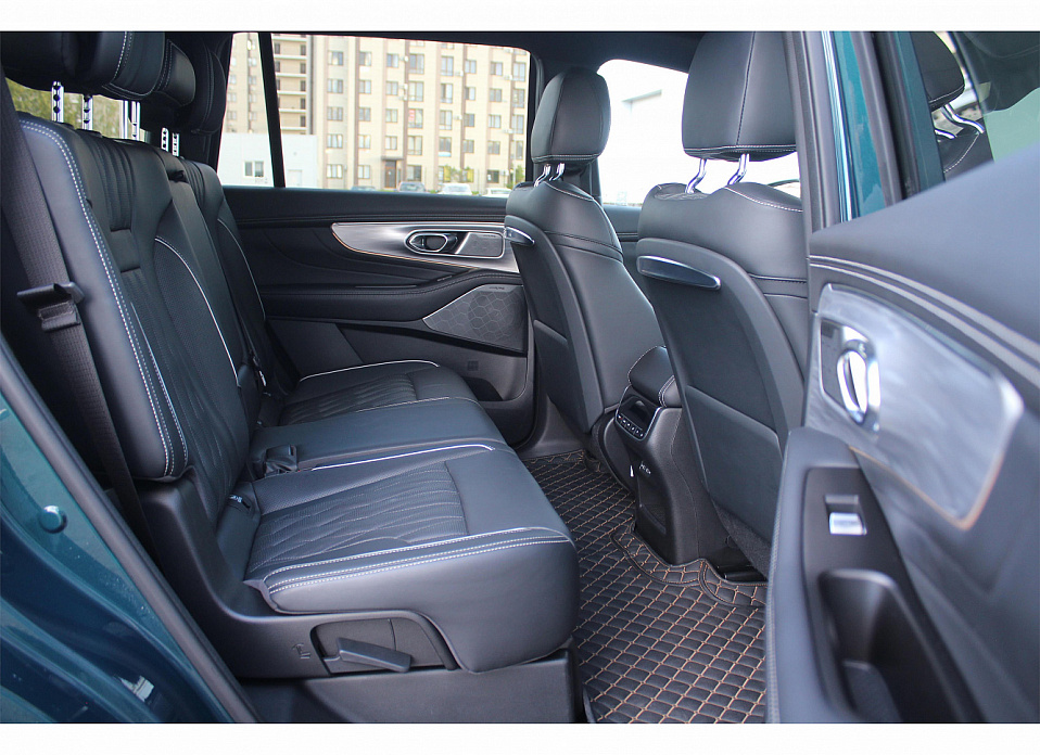 GAC GS8, II 2.0 AT (231 л.с.) 4WD