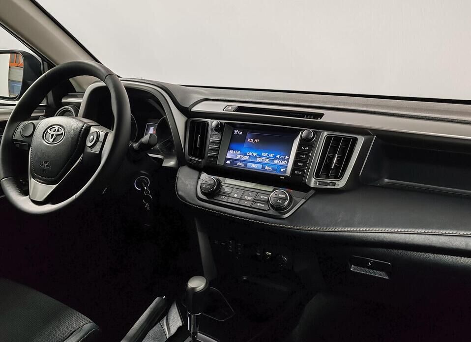 Toyota RAV4, IV (CA40) Рестайлинг 2.0 CVT (146 л.с.) 4WD