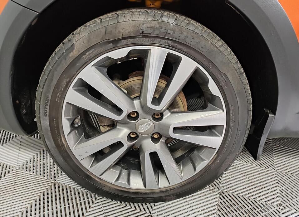 LADA (ВАЗ) Vesta, I SW Cross 1.8 MT (122 л.с.)