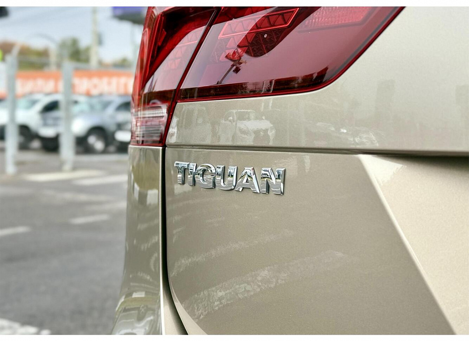 Volkswagen Tiguan, II 1.4 AMT (150 л.с.)