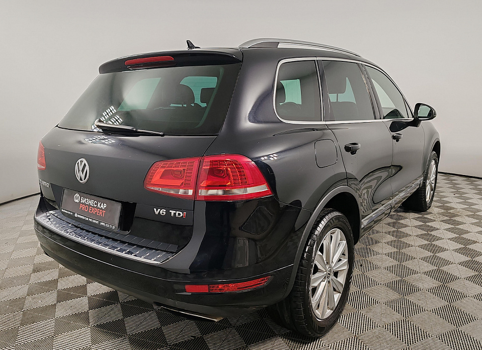 Volkswagen Touareg, II 3.0d AT (245 л.с.) 4WD