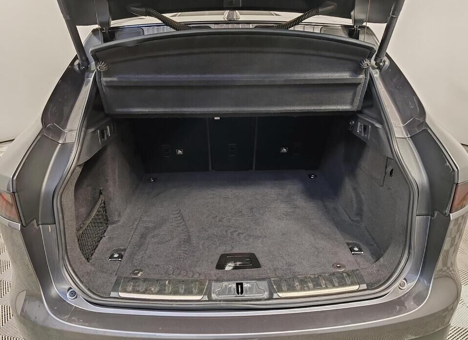 Jaguar F-Pace, I 2.0d AT (180 л.с.) 4WD