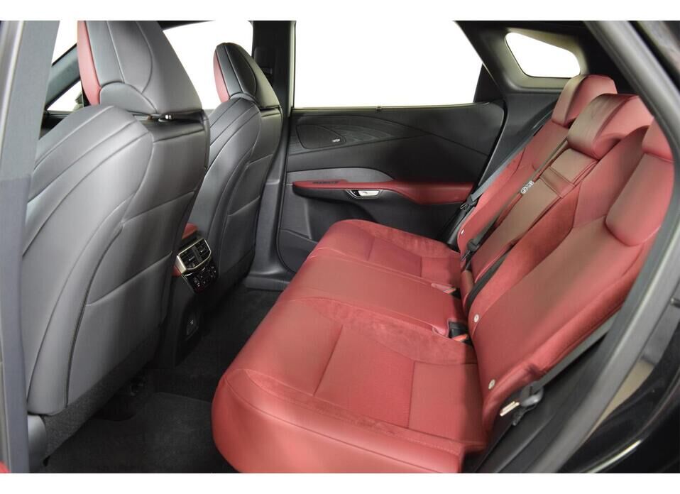 Lexus RX, V 500h 2.4hyb AT (371 л.с.) 4WD