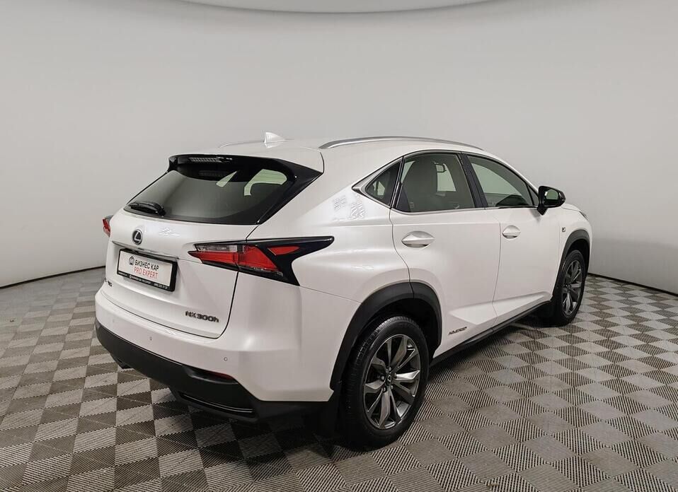 Lexus NX, I 300h 2.5hyb CVT (155 л.с.) 4WD