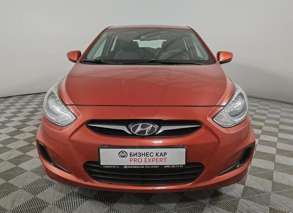 Hyundai Solaris 1.6 AT (123 л.с.)